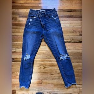 Abercrombie & Fitch high rise skinny jean